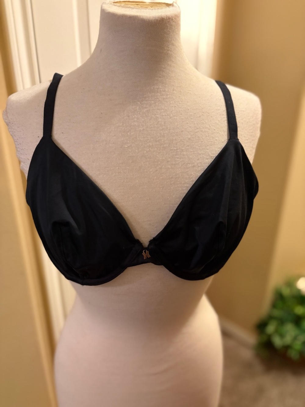 Savage X Fenty Black Underwire Plunge Bra